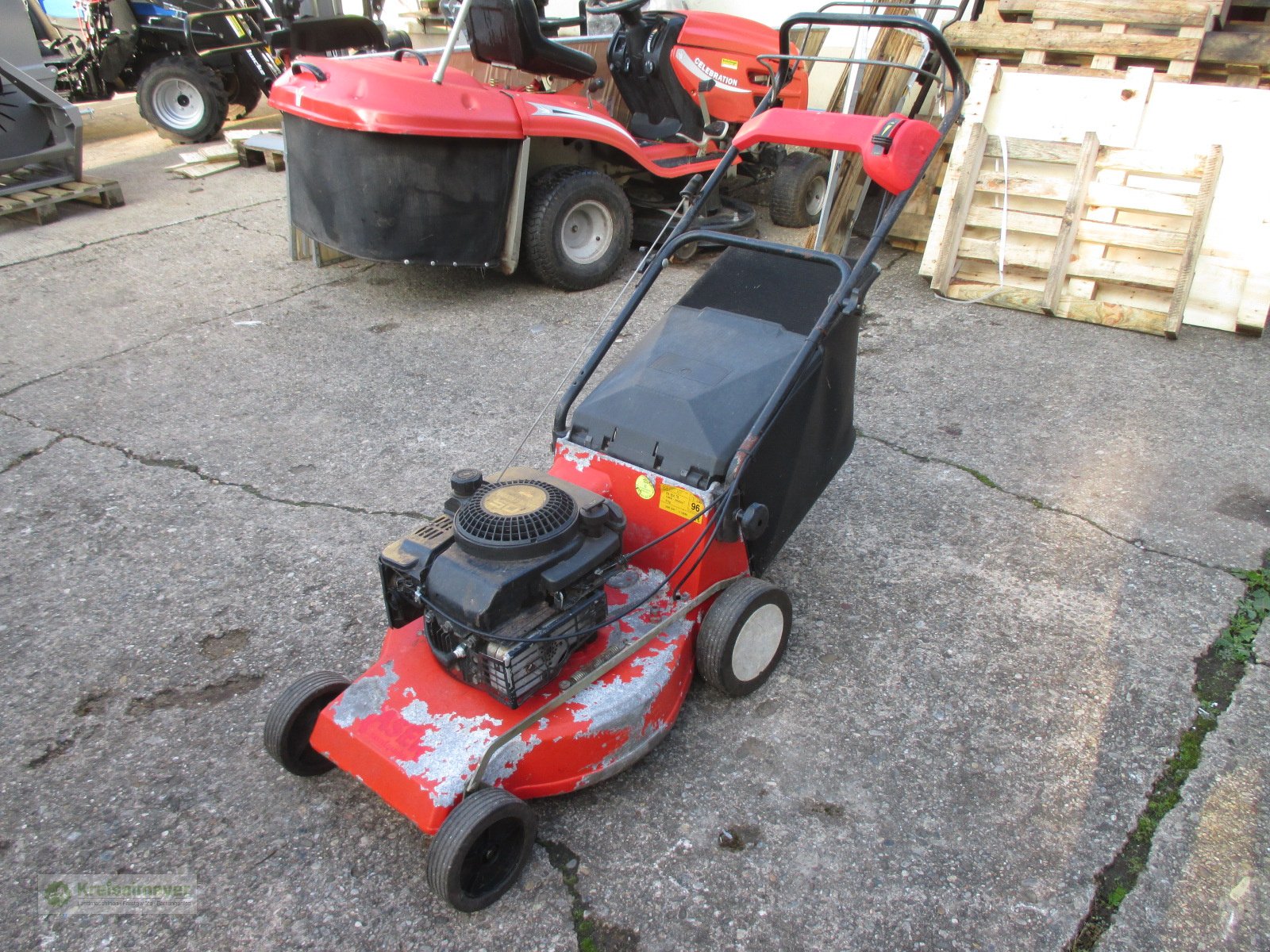 Rasenmäher des Typs Castelgarden PA 504 TR Alugehäuse Radantrieb, Gebrauchtmaschine in Feuchtwangen (Bild 2)