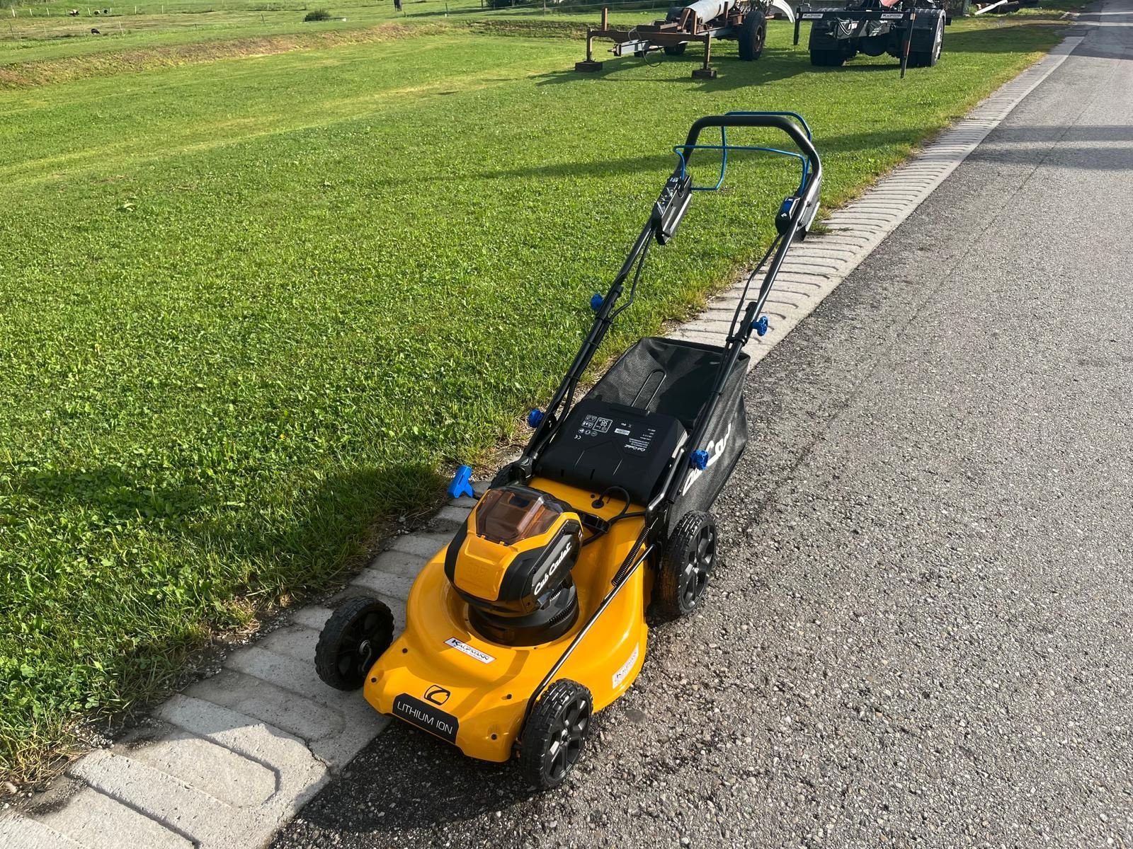 Rasenmäher Türe ait Cub Cadet Cub Cadet LM5 E51 R, Neumaschine içinde NATTERNBACH (resim 12)
