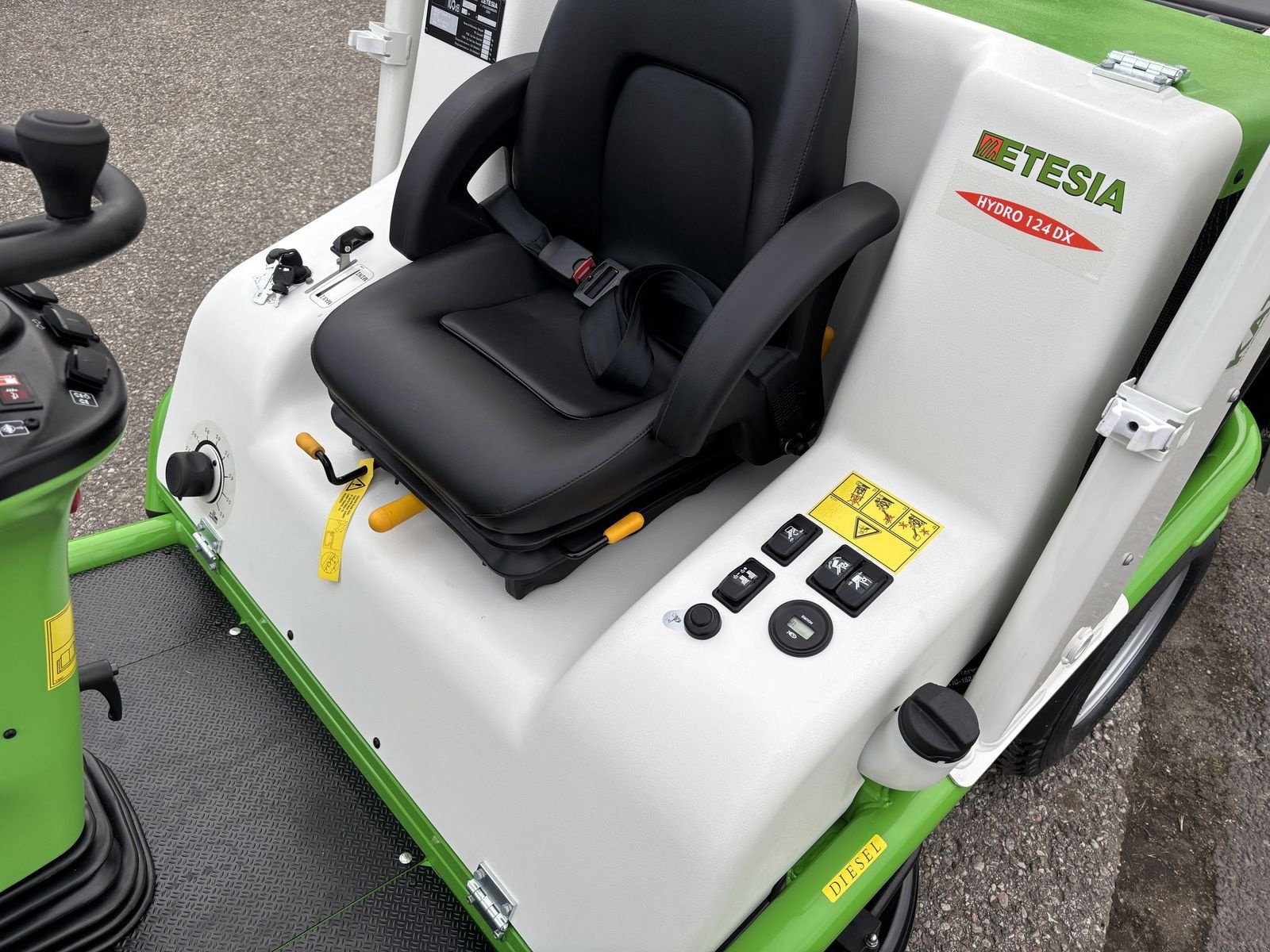 Rasenmäher tip Etesia H 124 DX, Gebrauchtmaschine in Arnreit (Poză 5)