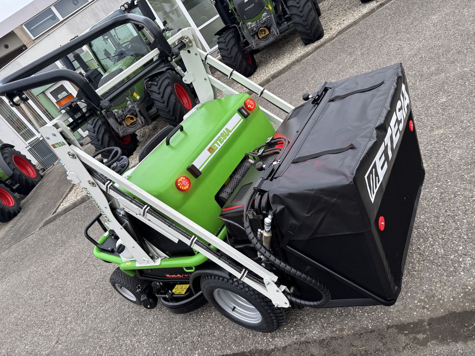 Rasenmäher tip Etesia H 124 DX, Gebrauchtmaschine in Arnreit (Poză 8)