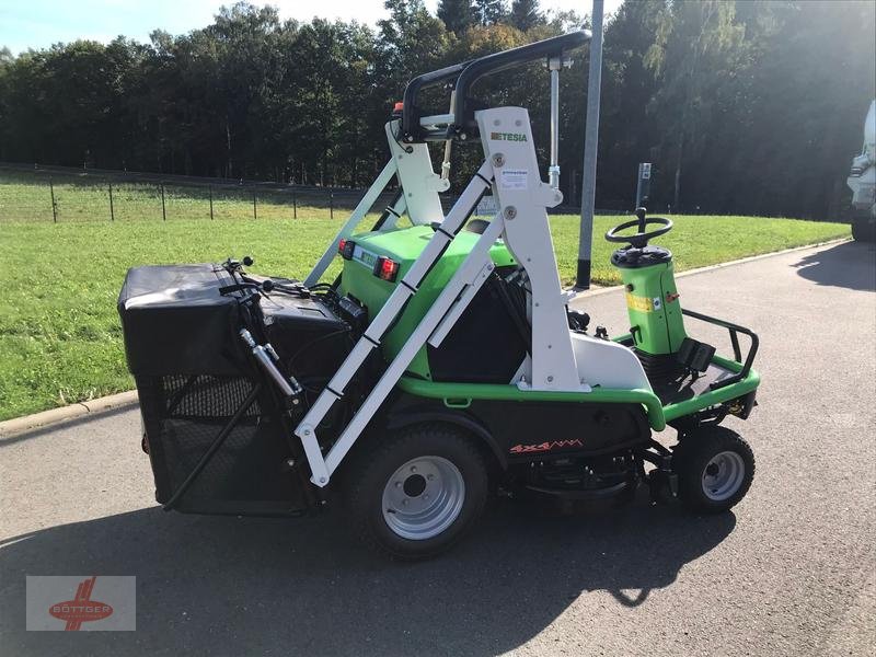 Rasenmäher of the type Etesia H124DX, Neumaschine in Oederan (Picture 3)