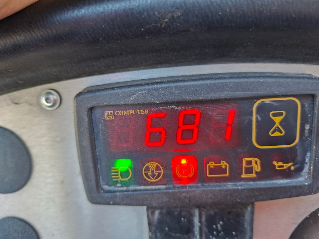 Rasenmäher typu Gianni Ferrari GT 250B Frontmäher, Gebrauchtmaschine v Chur (Obrázek 11)