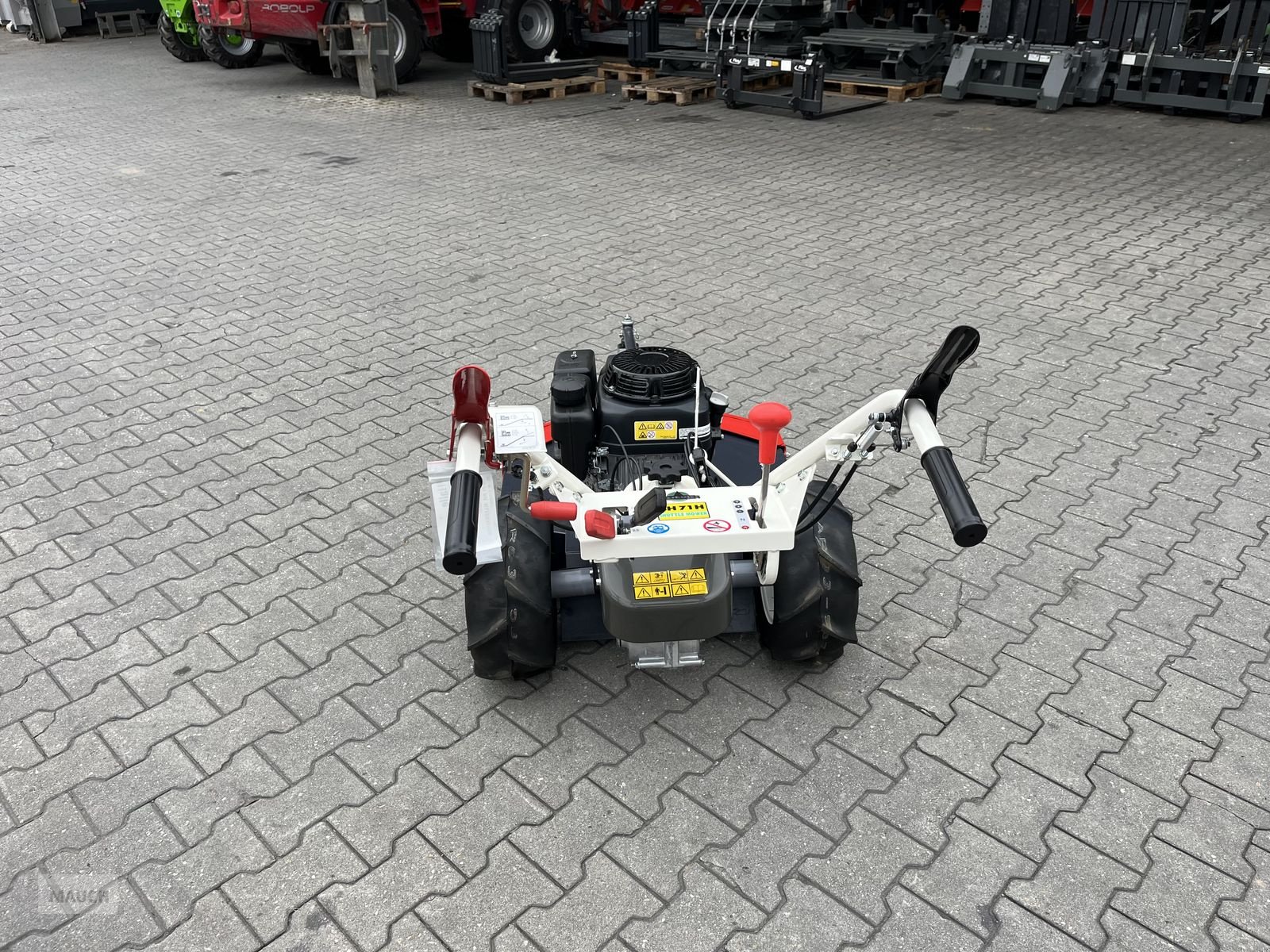 Rasenmäher typu Herkules Hochgrasmäher SH 71 BVL mit Breitreifen, Neumaschine v Burgkirchen (Obrázek 5)