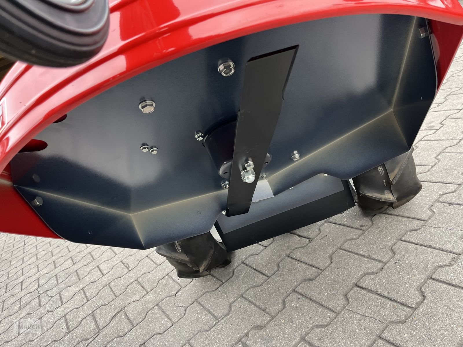 Rasenmäher typu Herkules Hochgrasmäher SH 71 BVL mit Breitreifen, Neumaschine v Burgkirchen (Obrázek 3)