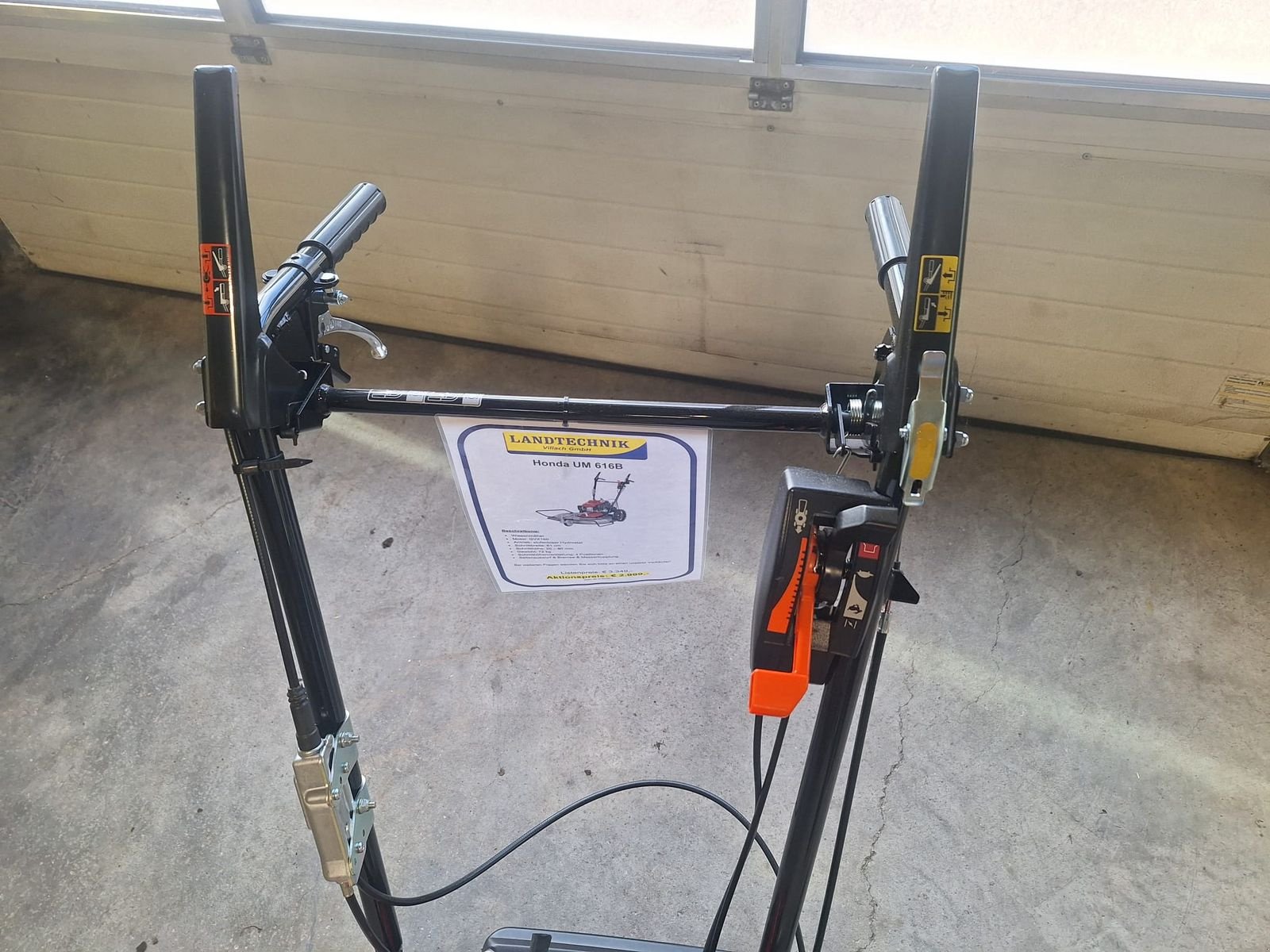 Rasenmäher tipa Honda Hochgrasmäher UM 616 B, Gebrauchtmaschine u Villach (Slika 3)