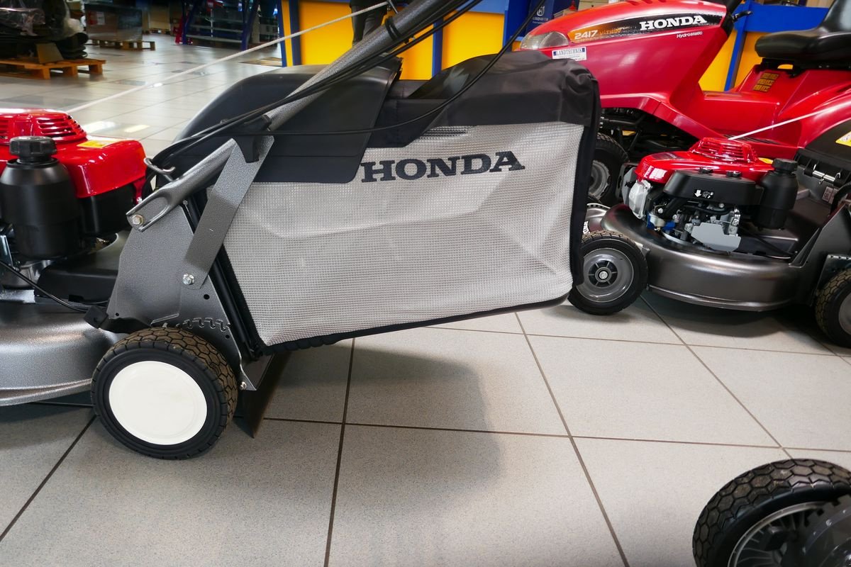 Rasenmäher des Typs Honda HRD 536 HXE, Gebrauchtmaschine in Villach (Bild 3)