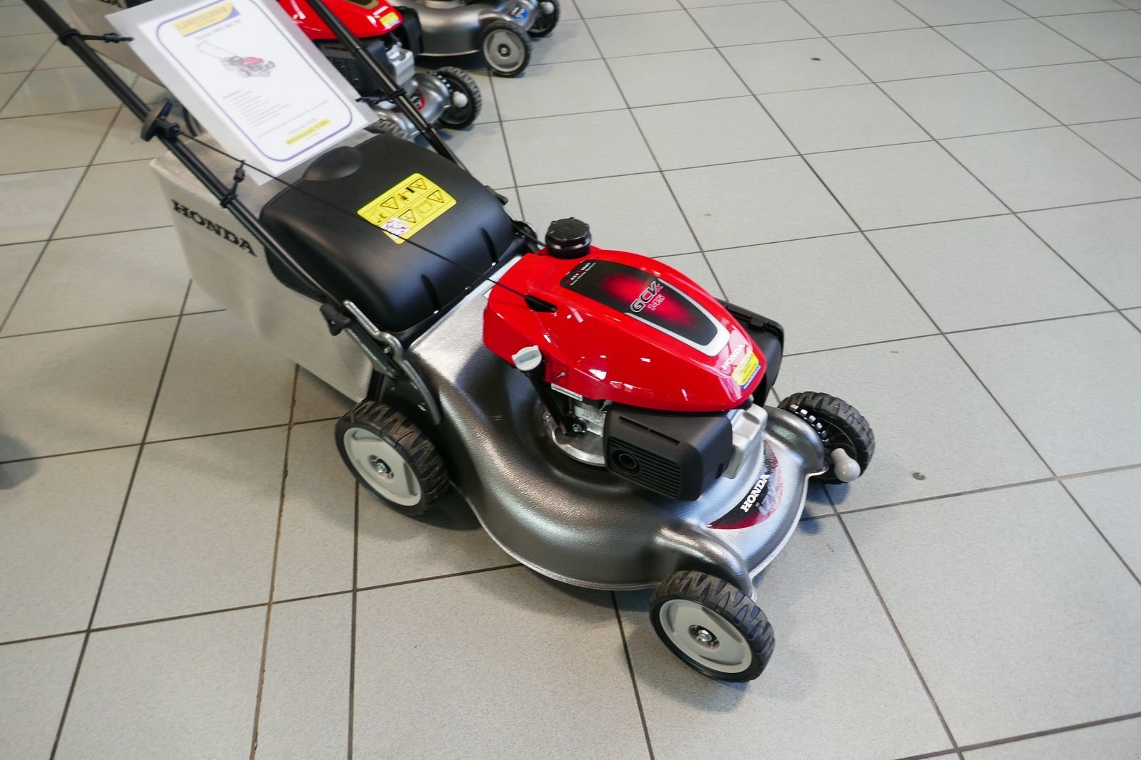 Rasenmäher des Typs Honda HRG 466 PK, Gebrauchtmaschine in Villach (Bild 4)