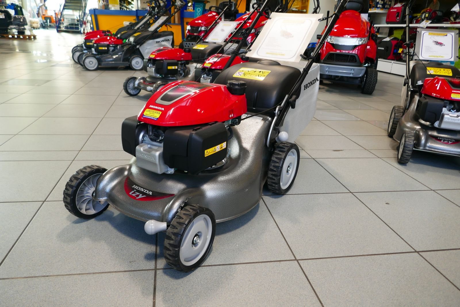 Rasenmäher des Typs Honda HRG 466 PK, Gebrauchtmaschine in Villach (Bild 7)