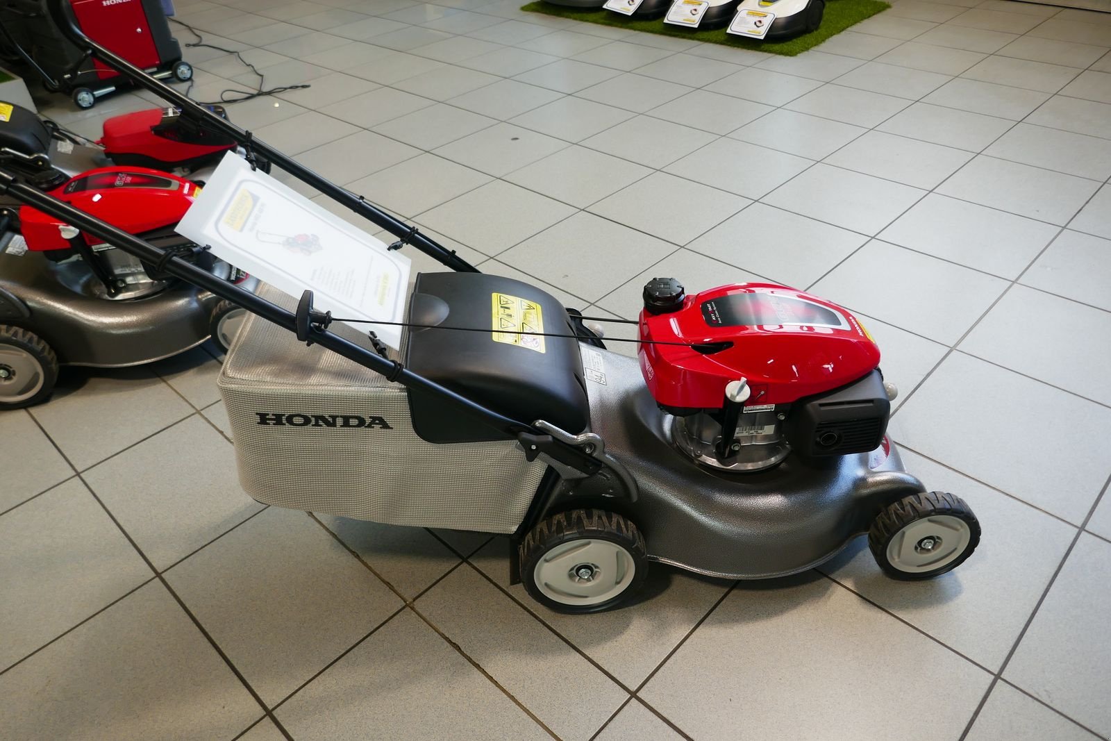 Rasenmäher des Typs Honda HRG 466 PK, Gebrauchtmaschine in Villach (Bild 5)