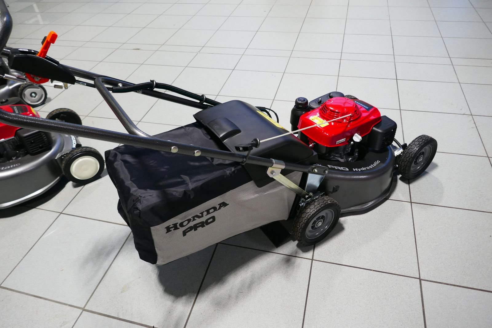 Rasenmäher tip Honda HRH 536 HX, Gebrauchtmaschine in Villach (Poză 12)