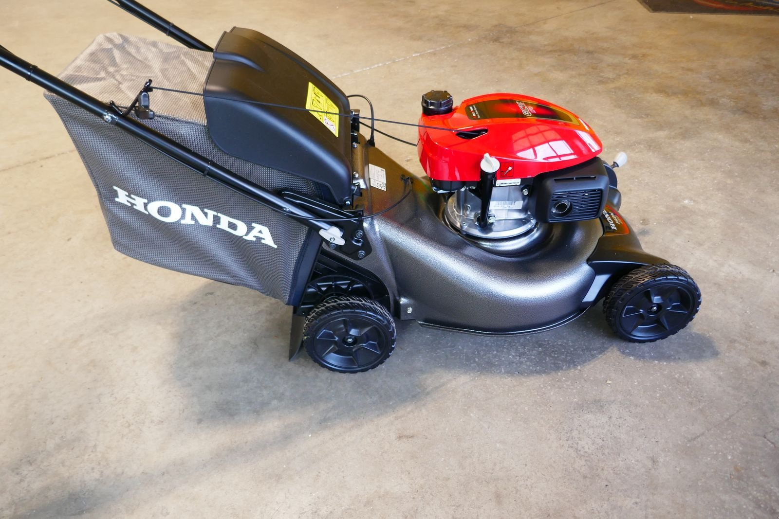 Rasenmäher des Typs Honda HRN 536 VY, Gebrauchtmaschine in Villach (Bild 4)