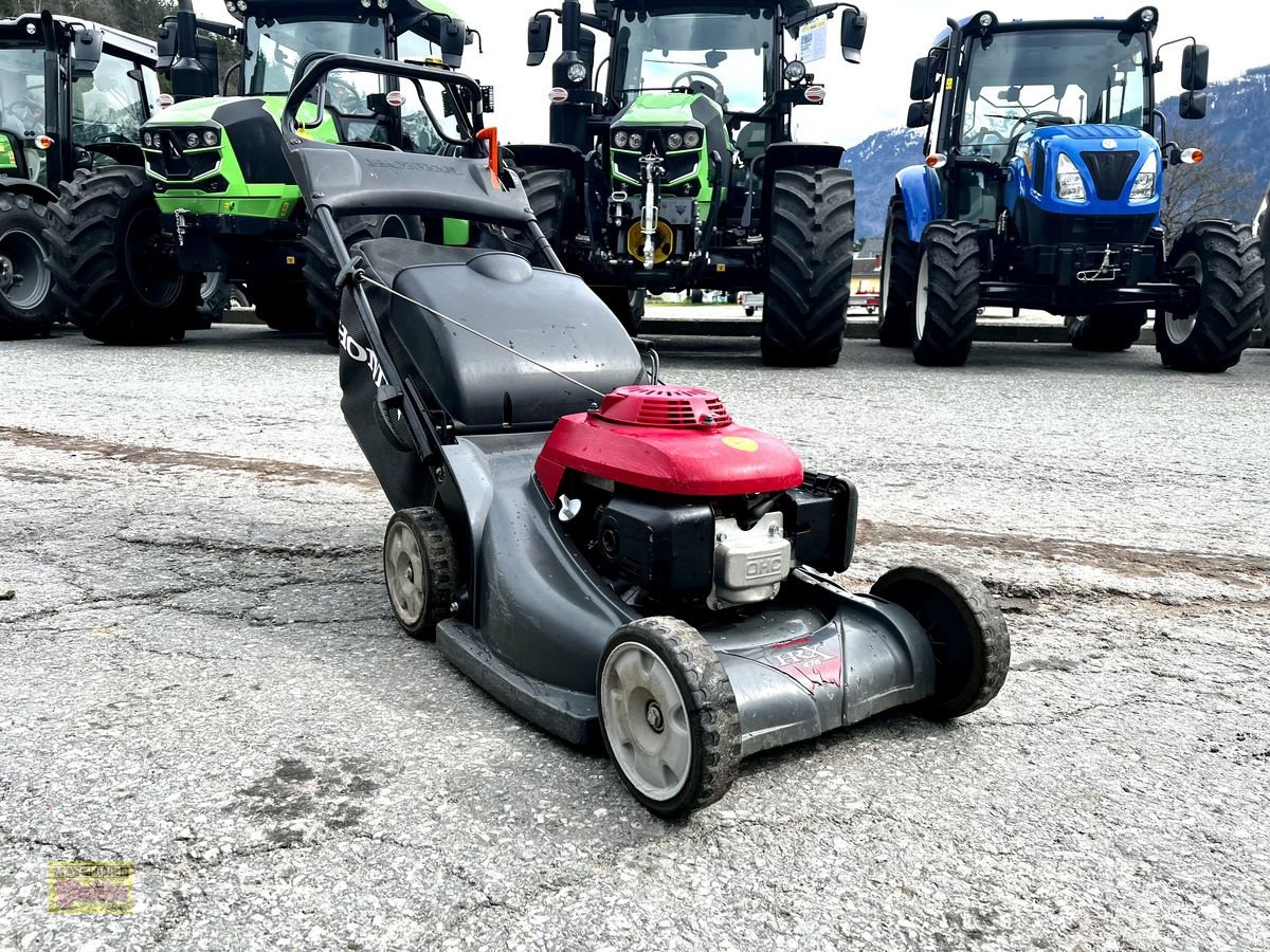 Rasenmäher des Typs Honda HRX 476 mit 47cm Schnittbreite, Gebrauchtmaschine in Kötschach (Bild 1)