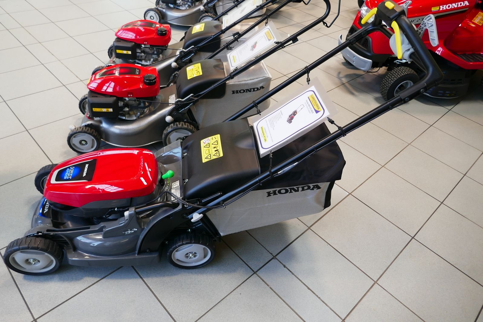 Rasenmäher of the type Honda HRX 476XB Akku, Gebrauchtmaschine in Villach (Picture 10)