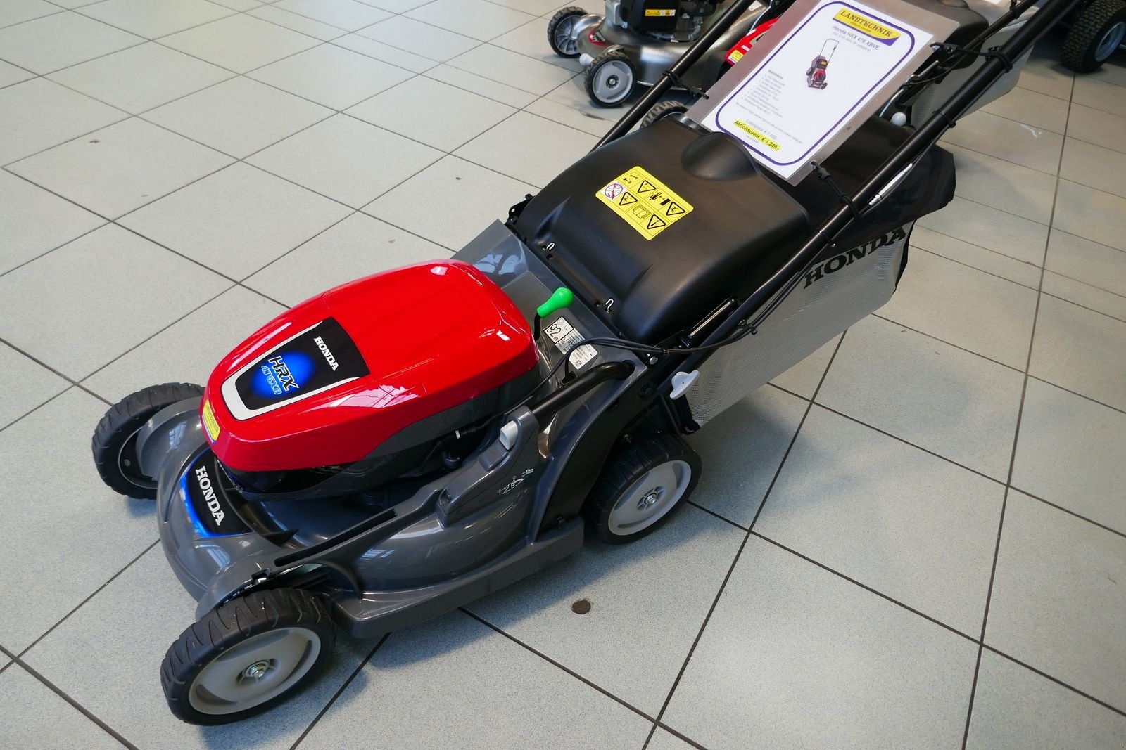 Rasenmäher of the type Honda HRX 476XB Akku, Gebrauchtmaschine in Villach (Picture 1)