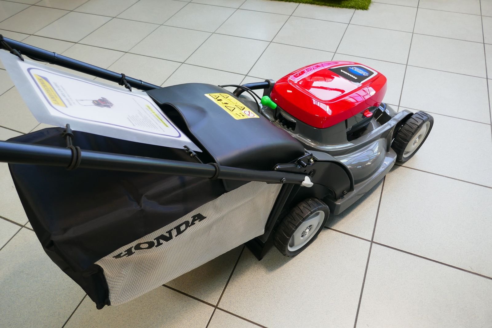 Rasenmäher of the type Honda HRX 476XB Akku, Gebrauchtmaschine in Villach (Picture 5)