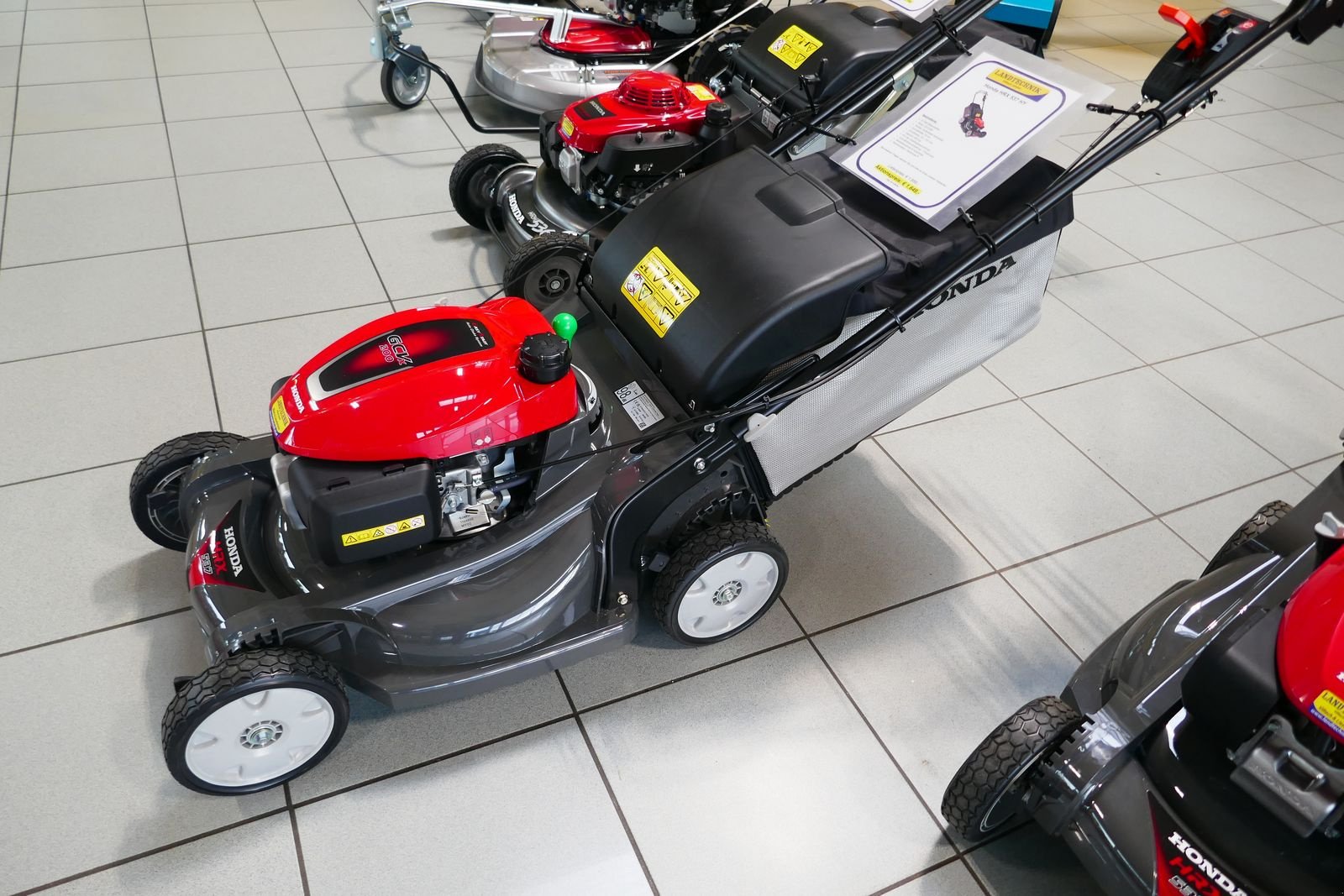 Rasenmäher of the type Honda HRX 537 HY, Gebrauchtmaschine in Villach (Picture 1)