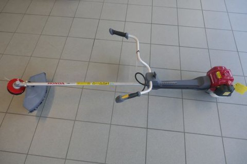 Rasenmäher of the type Honda UMK 450 XE Profi-Modell, Gebrauchtmaschine in Villach (Picture 10)