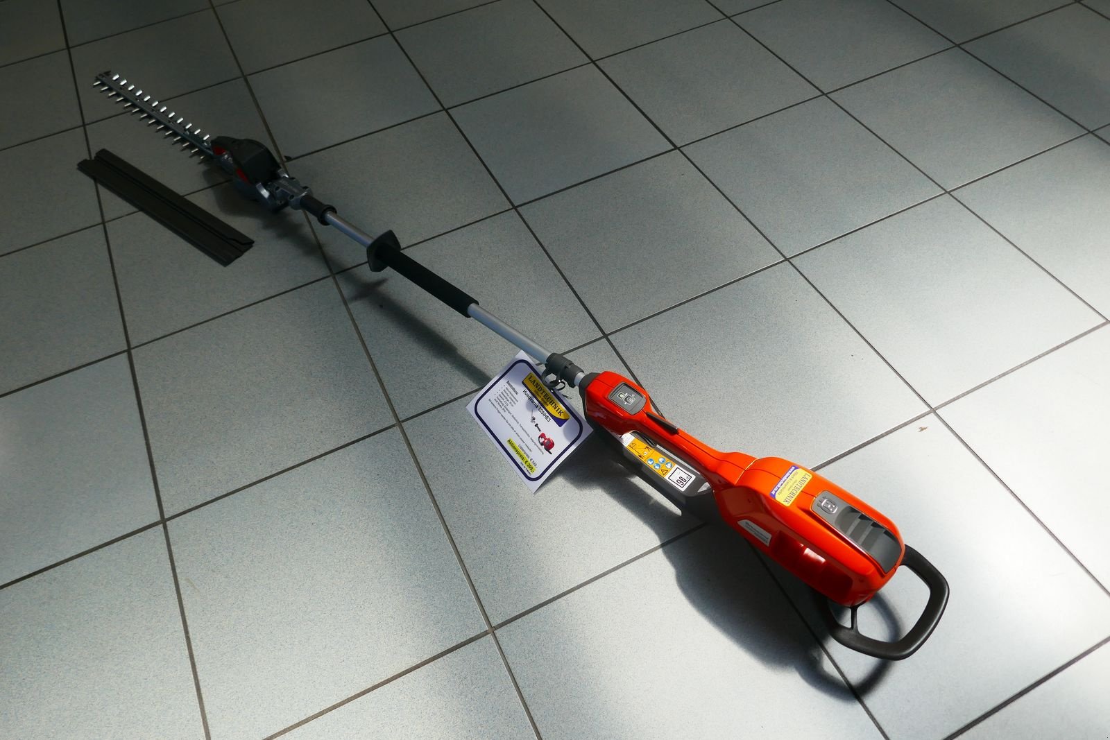 Rasenmäher des Typs Husqvarna Akku Heckenschere 520iHE3, Gebrauchtmaschine in Villach (Bild 2)