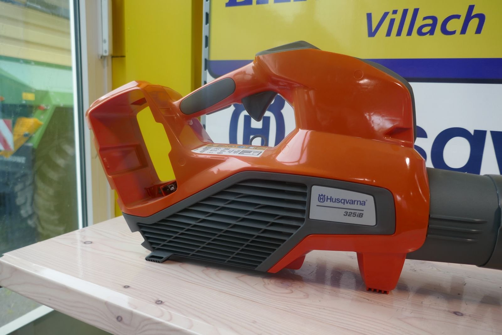 Rasenmäher typu Husqvarna Akku-Laubbläser 325 iB, Gebrauchtmaschine v Villach (Obrázek 7)