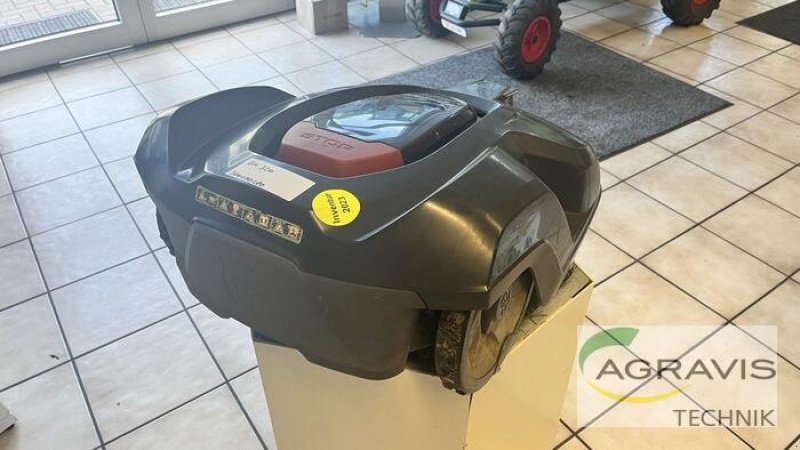 Rasenmäher des Typs Husqvarna AUTOMOWER 320, Gebrauchtmaschine in Werl-Oberbergstraße (Bild 2)