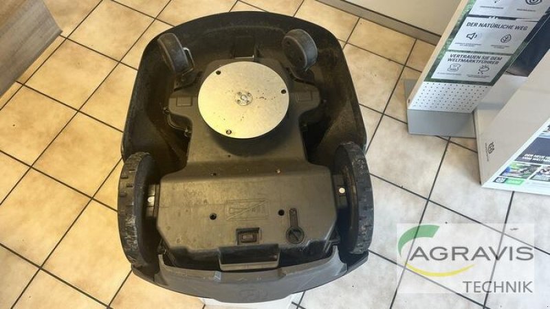 Rasenmäher des Typs Husqvarna AUTOMOWER 320, Gebrauchtmaschine in Werl-Oberbergstraße (Bild 5)