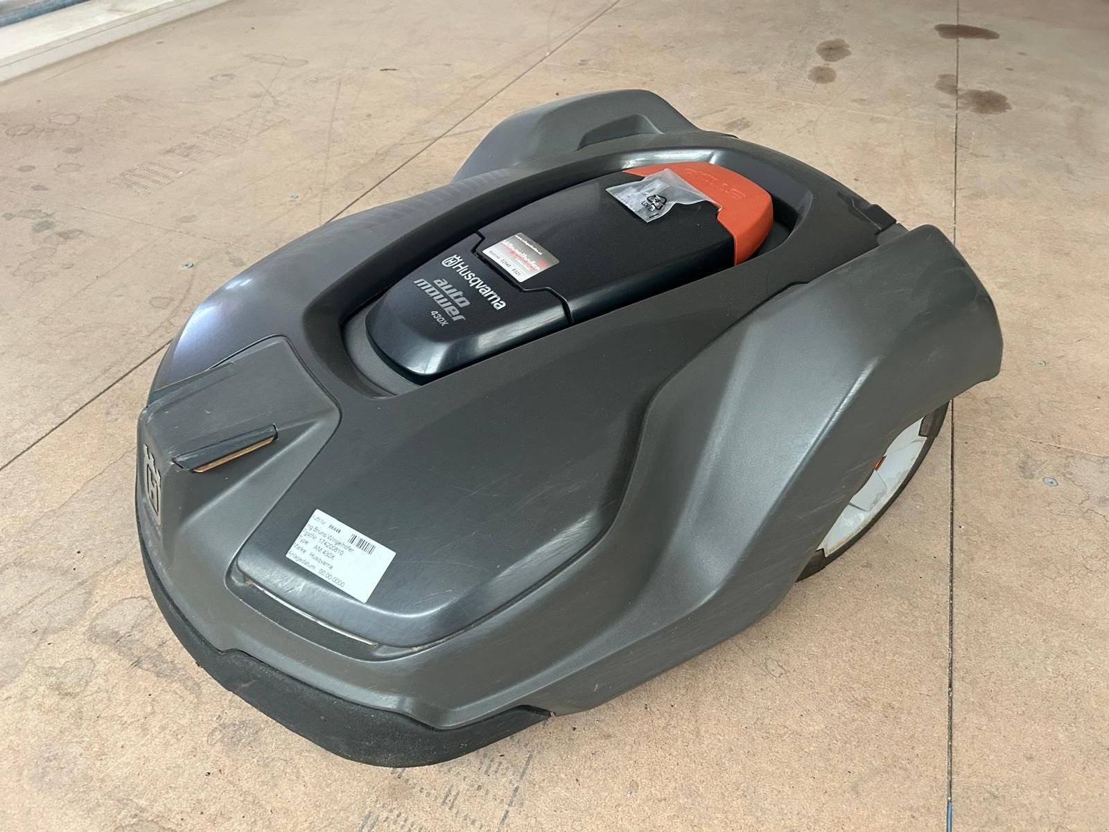 Rasenmäher of the type Husqvarna Automower 430 X, Gebrauchtmaschine in Starrein (Picture 1)