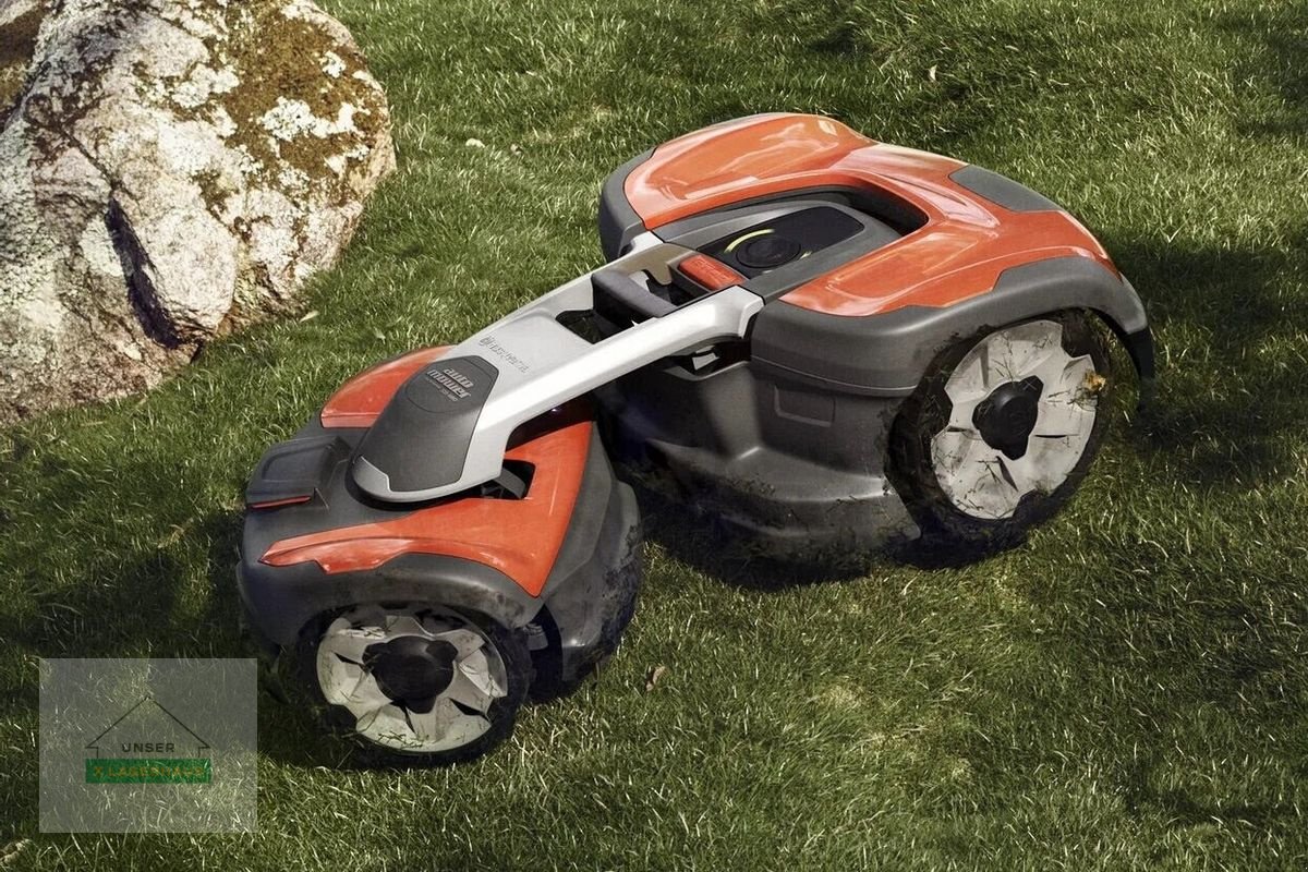 Rasenmäher of the type Husqvarna Automower 535AWD PRO, Neumaschine in Engerwitzdorf (Picture 9)