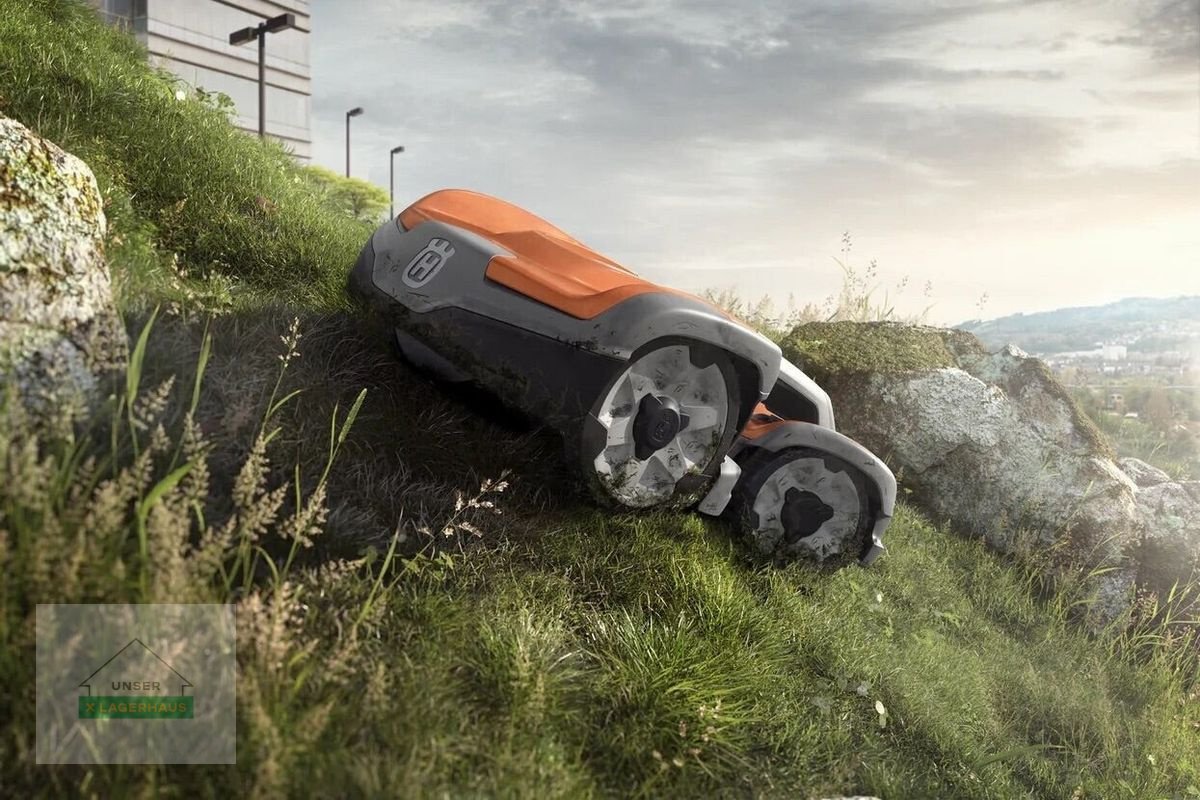 Rasenmäher of the type Husqvarna Automower 535AWD PRO, Neumaschine in Engerwitzdorf (Picture 8)