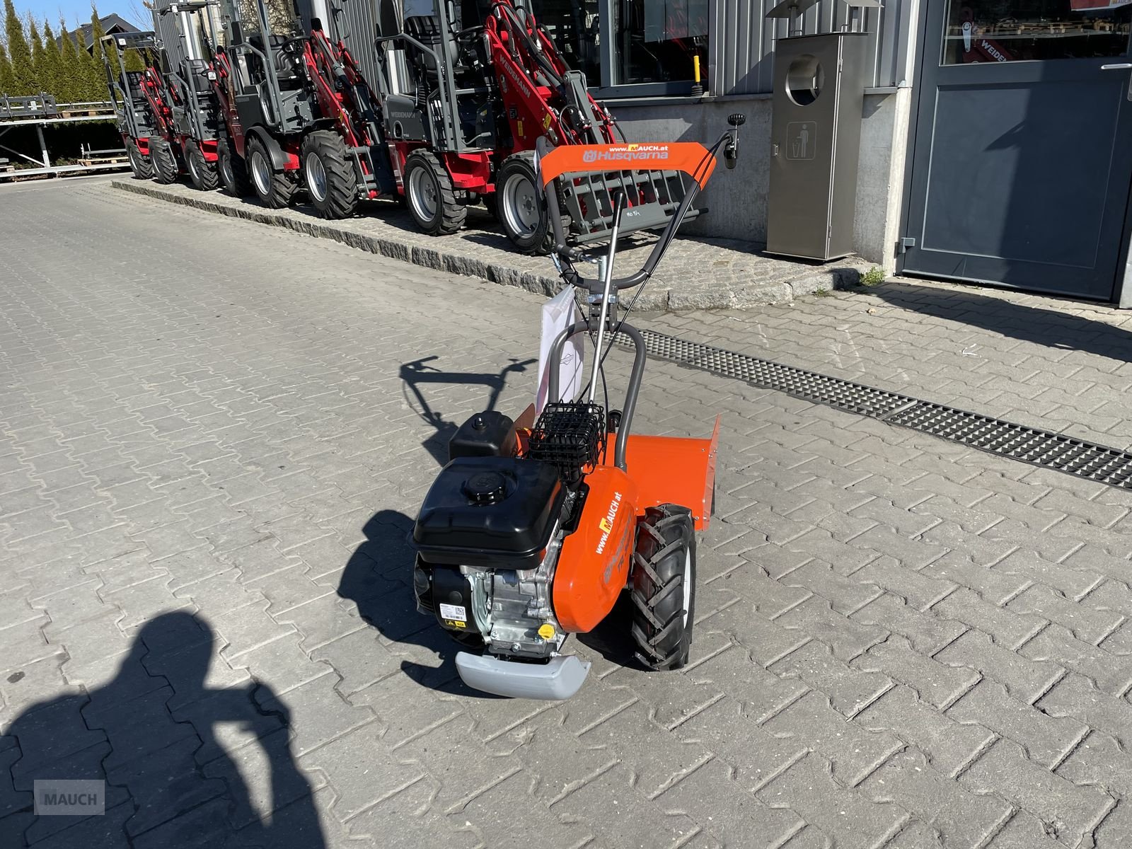 Rasenmäher of the type Husqvarna Bodenfräse TR348 mit Antrieb, Neumaschine in Burgkirchen (Picture 11)