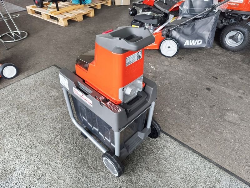 Rasenmäher tip Husqvarna GS 340iS Akku Gartenhäcksler, Neumaschine in St. Marienkirchen (Poză 7)