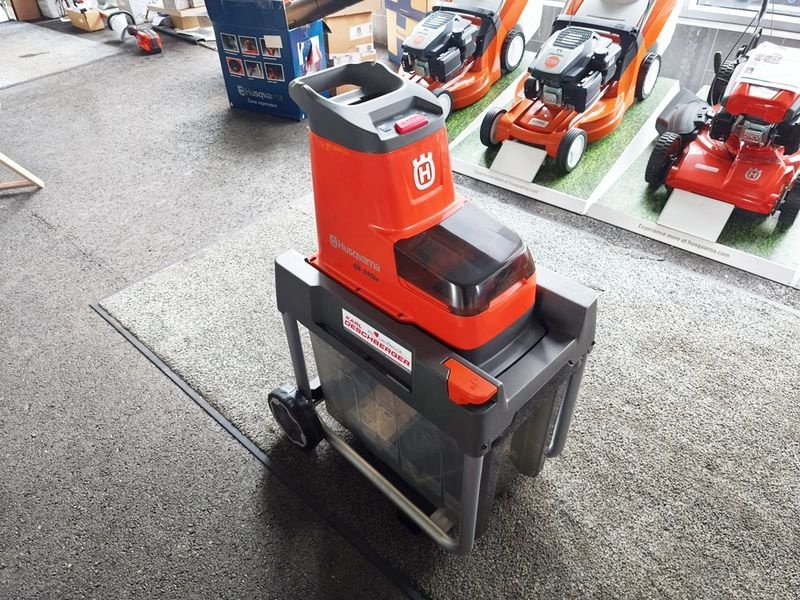 Rasenmäher tip Husqvarna GS 340iS Akku Gartenhäcksler, Neumaschine in St. Marienkirchen (Poză 3)