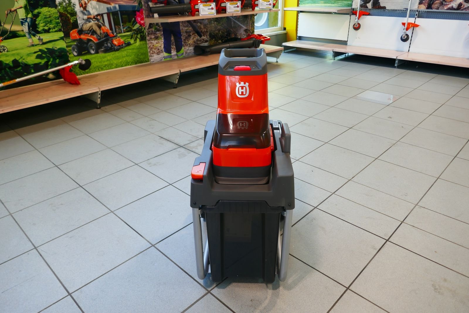 Rasenmäher of the type Husqvarna GS 340is Akku, Gebrauchtmaschine in Villach (Picture 2)