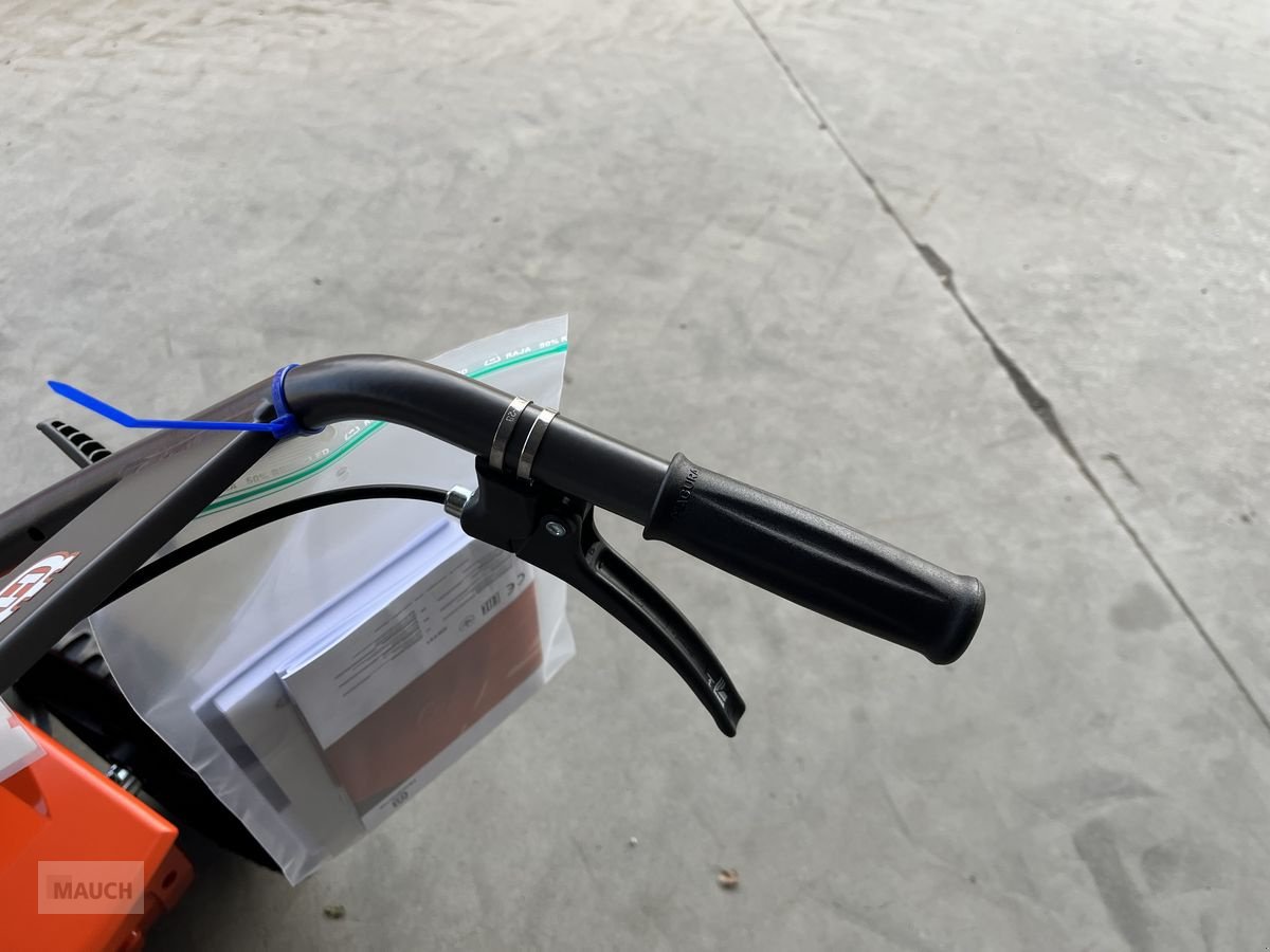 Rasenmäher of the type Husqvarna Hochgrasmäher DBY51 NEU, Neumaschine in Burgkirchen (Picture 12)