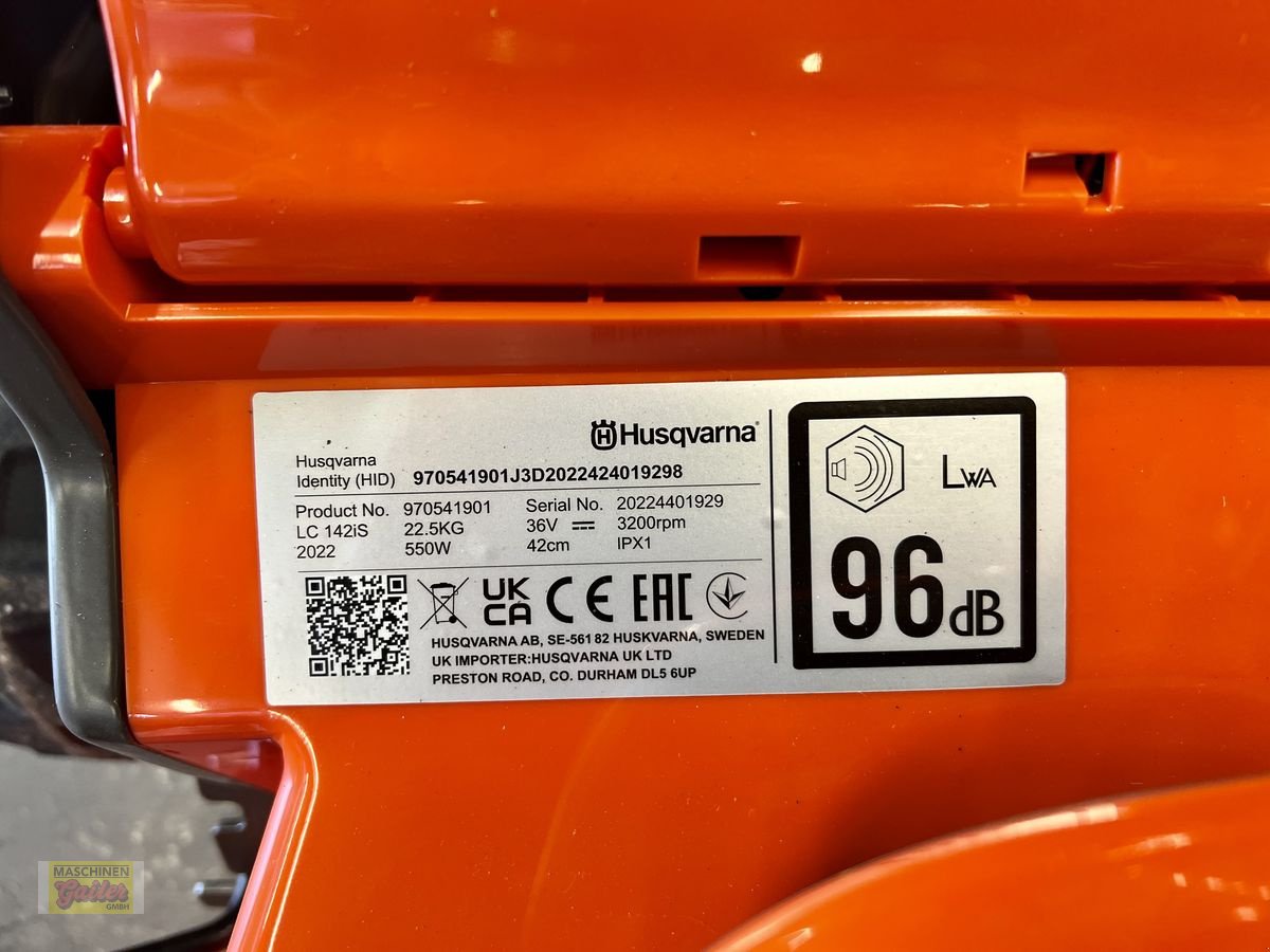 Rasenmäher του τύπου Husqvarna Komplettset LC 142iS Akku-Rasenmäher, Neumaschine σε Kötschach (Φωτογραφία 5)