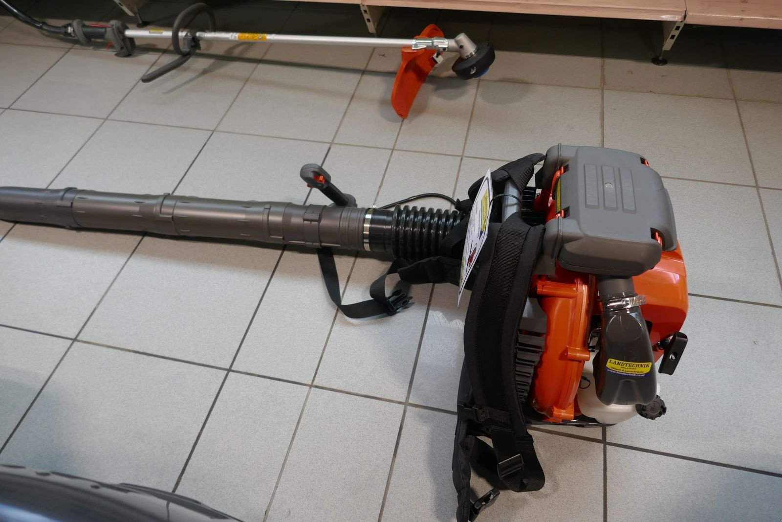 Rasenmäher of the type Husqvarna Laubbläser 580 BTS, Gebrauchtmaschine in Villach (Picture 7)