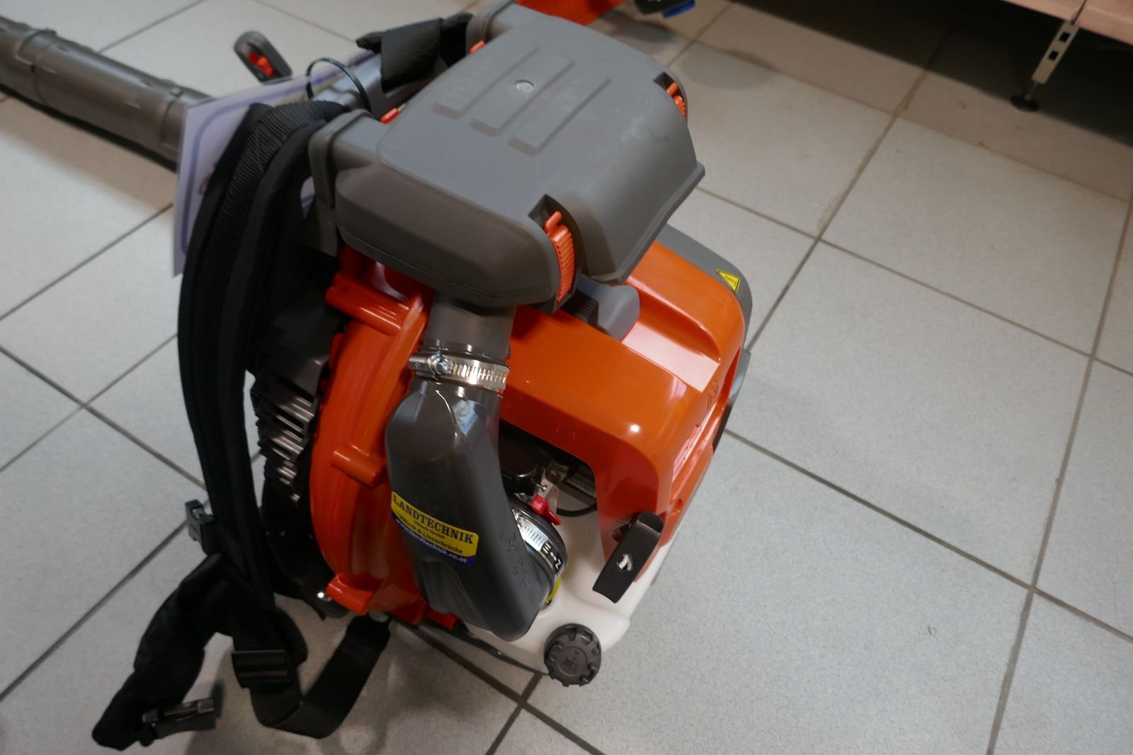 Rasenmäher of the type Husqvarna Laubbläser 580 BTS, Gebrauchtmaschine in Villach (Picture 6)