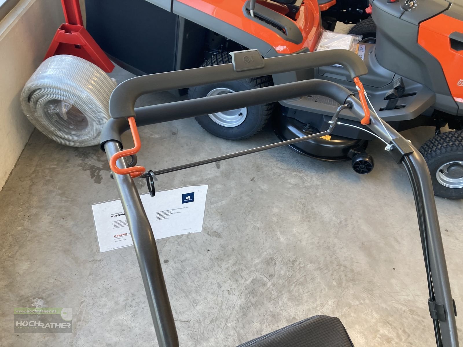 Rasenmäher des Typs Husqvarna LC 247S, Neumaschine in Kronstorf (Bild 9)