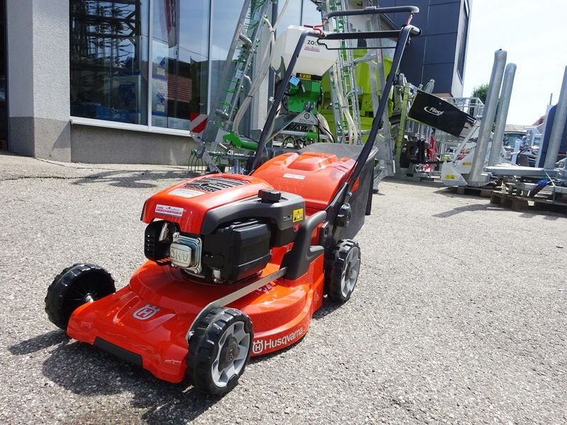 Rasenmäher a típus Husqvarna LC 253S Rasenmäher, Neumaschine ekkor: St. Marienkirchen (Kép 1)