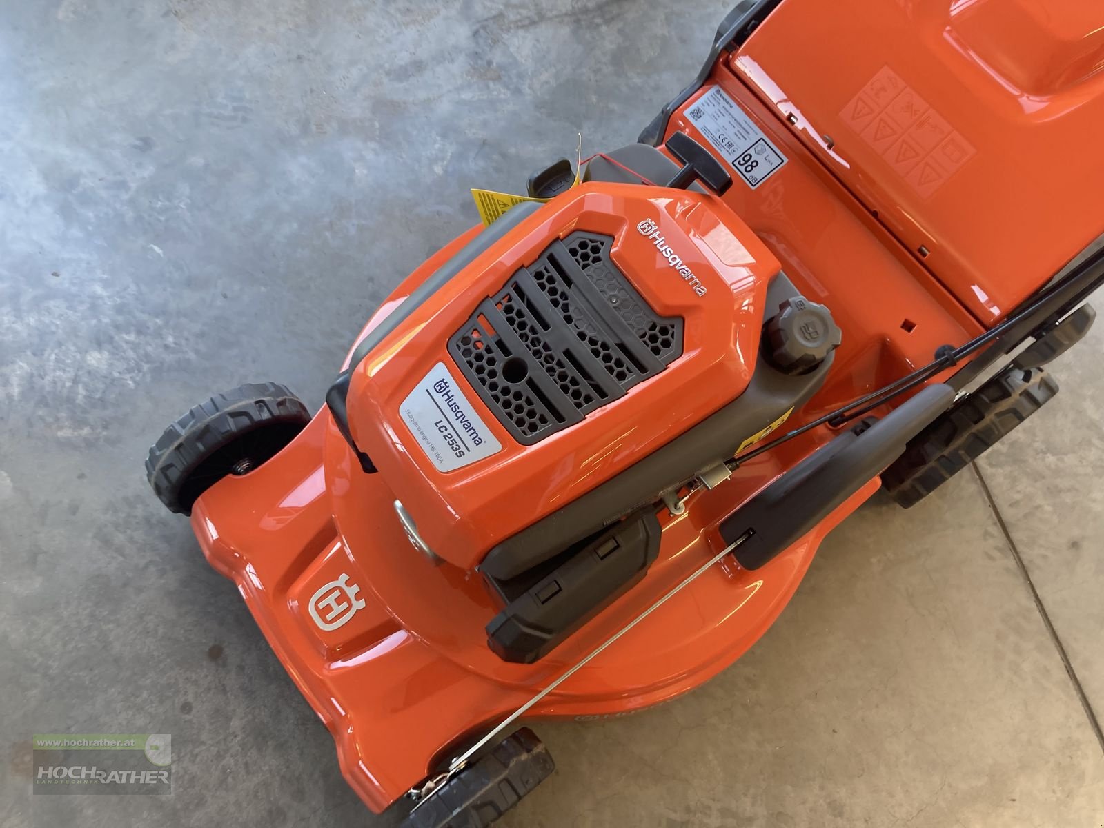 Rasenmäher des Typs Husqvarna LC 253S, Neumaschine in Kronstorf (Bild 3)