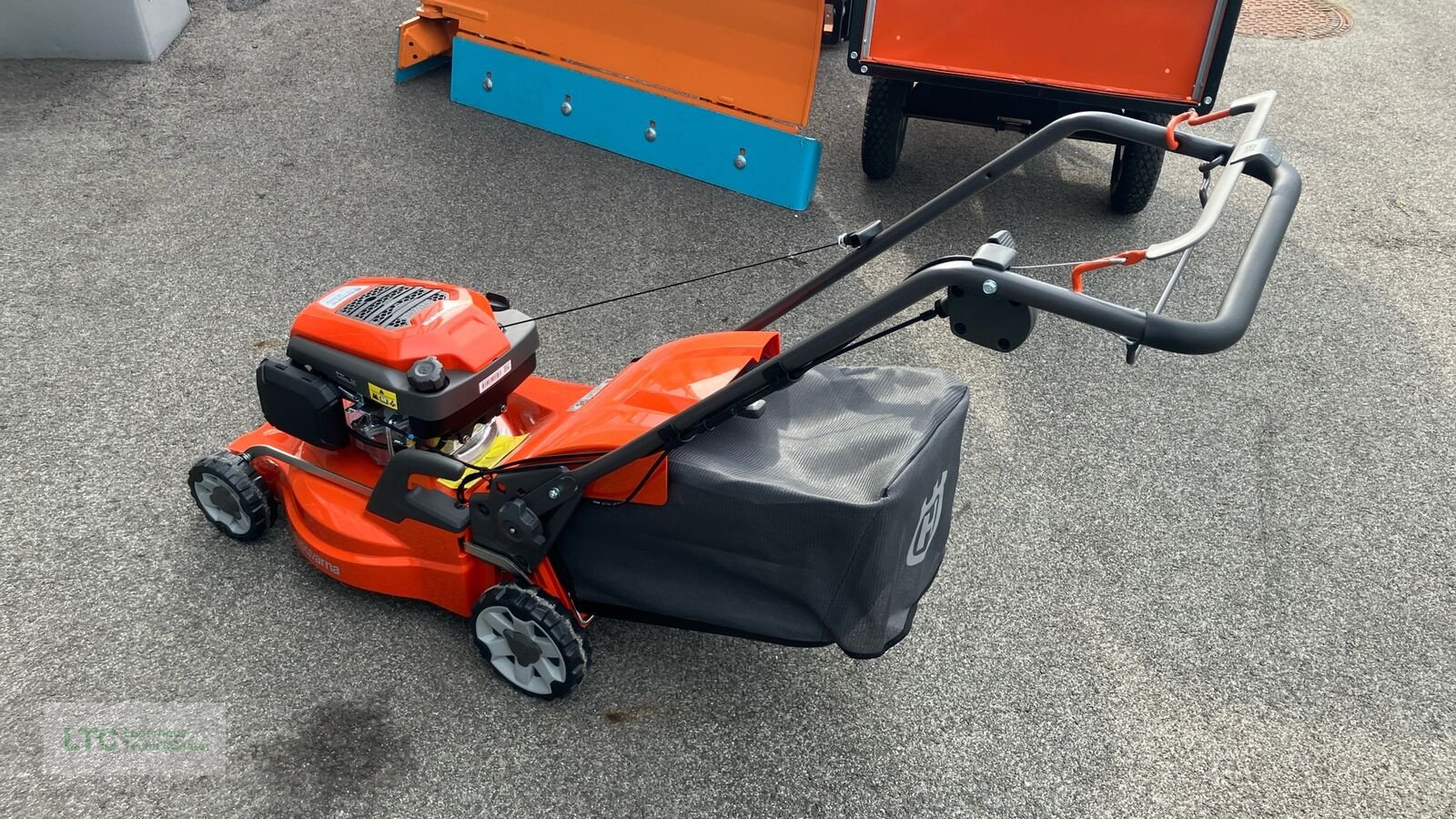 Rasenmäher typu Husqvarna LC 347V, Neumaschine w Redlham (Zdjęcie 4)