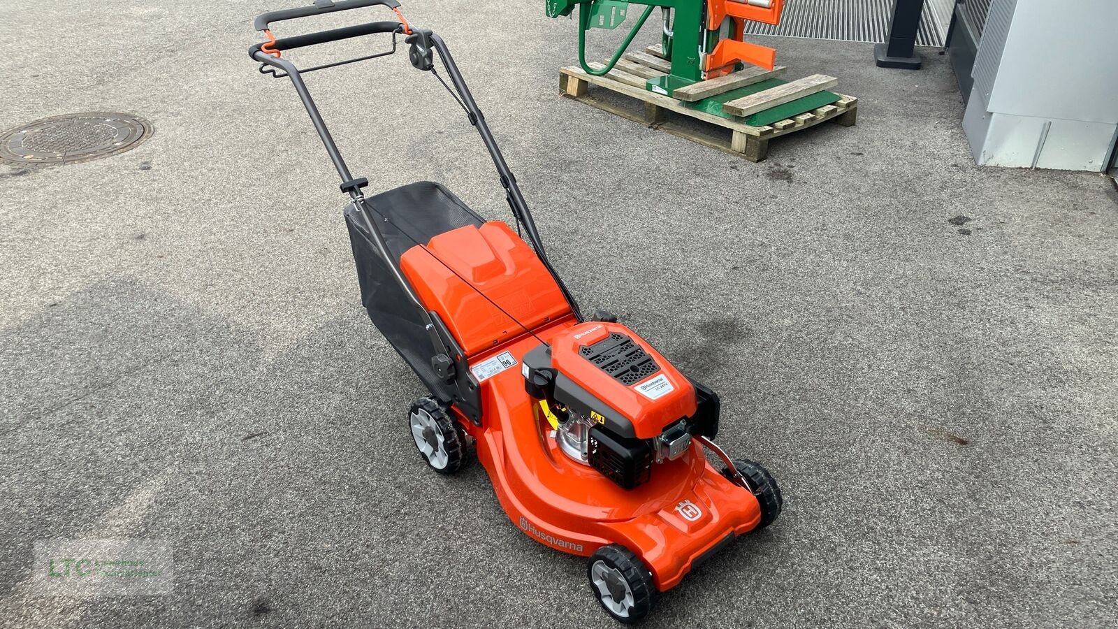 Rasenmäher typu Husqvarna LC 347V, Neumaschine w Redlham (Zdjęcie 2)