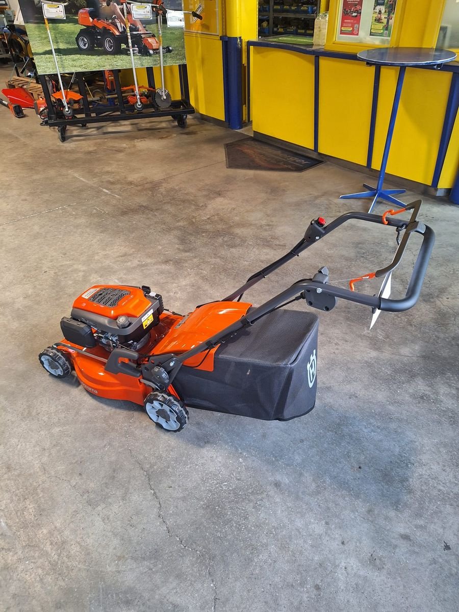 Rasenmäher Türe ait Husqvarna LC 347VE, Gebrauchtmaschine içinde Villach (resim 6)