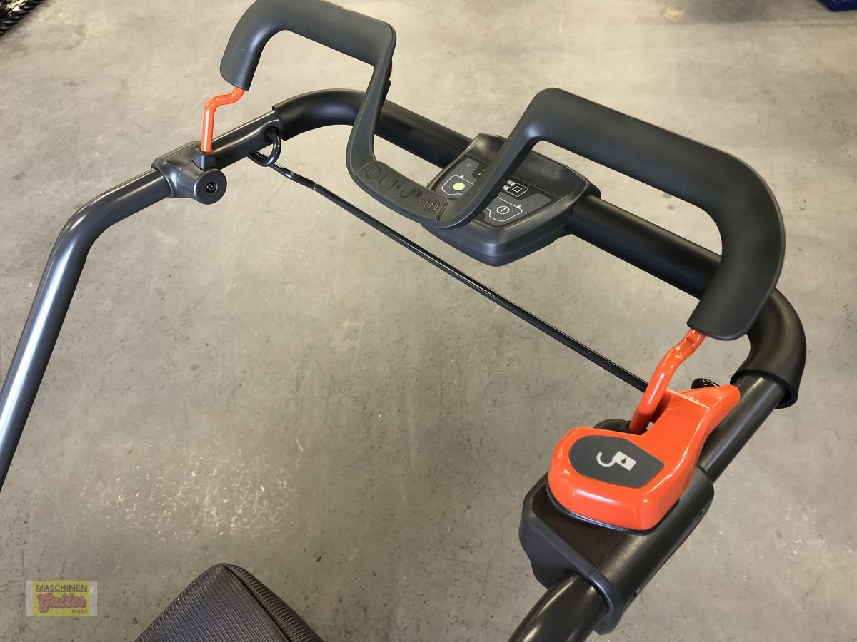 Rasenmäher of the type Husqvarna LC 347VLi, Neumaschine in Kötschach (Picture 9)