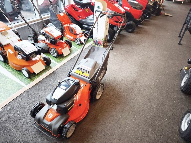 Rasenmäher a típus Husqvarna LC 353 AWD Rasenmäher, Neumaschine ekkor: St. Marienkirchen (Kép 1)