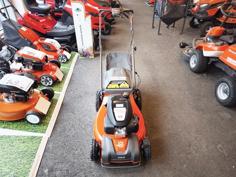 Rasenmäher van het type Husqvarna LC 353 AWD Rasenmäher, Neumaschine in St. Marienkirchen (Foto 2)