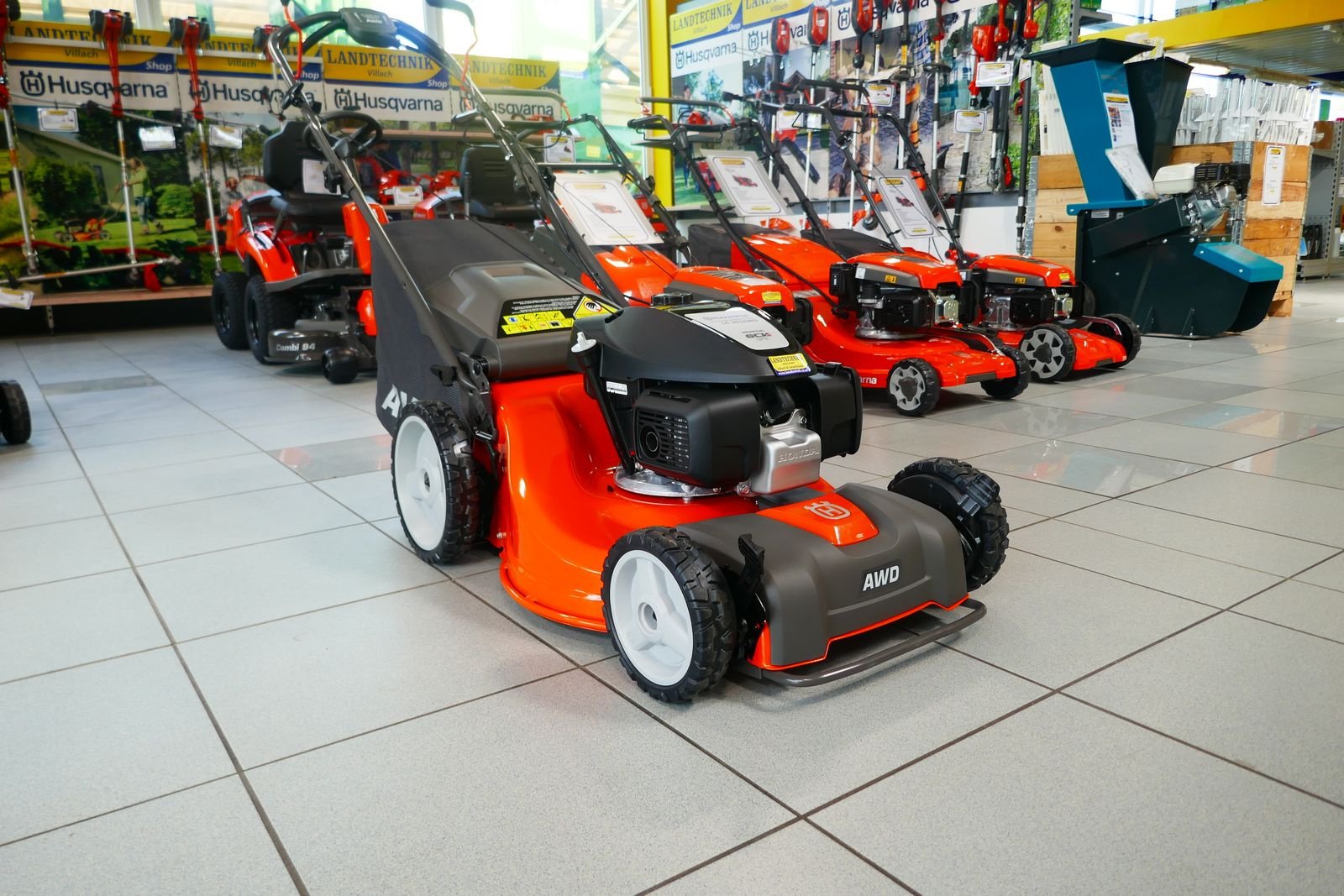 Rasenmäher tip Husqvarna LC 353 AWD, Gebrauchtmaschine in Villach (Poză 8)