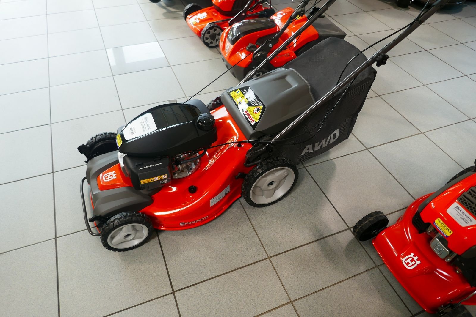 Rasenmäher tip Husqvarna LC 353 AWD, Gebrauchtmaschine in Villach (Poză 2)