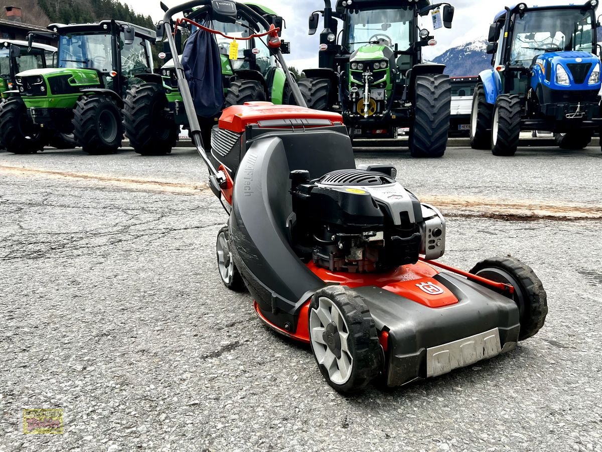 Rasenmäher des Typs Husqvarna LC 353VI mit Elektrostart und 53cm Schnittbreite, Gebrauchtmaschine in Kötschach (Bild 1)