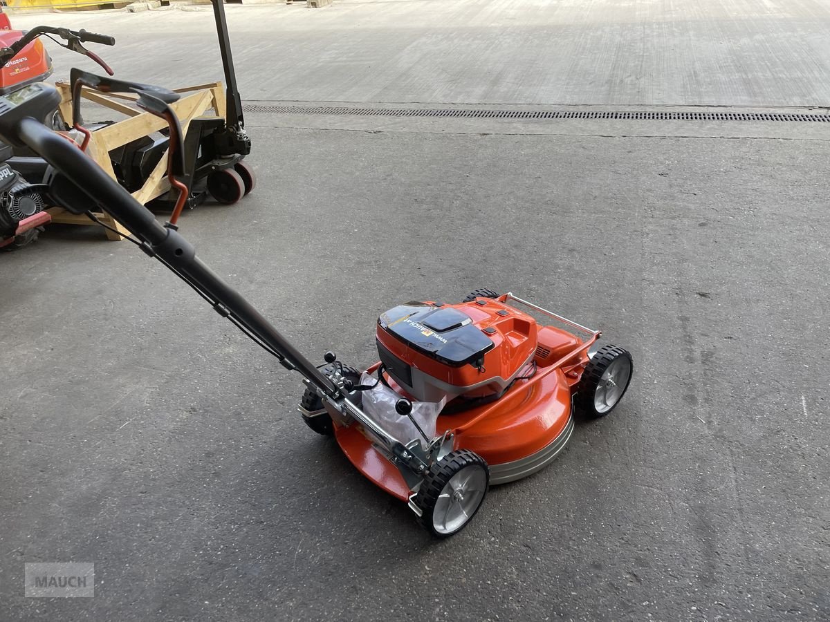 Rasenmäher tip Husqvarna Mulchmäher LB 553iV Profirasenmäher, Neumaschine in Burgkirchen (Poză 10)