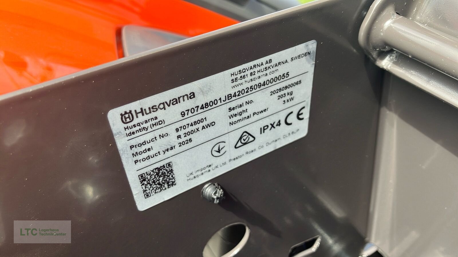 Rasenmäher Türe ait Husqvarna R 200iX AWD, Neumaschine içinde Redlham (resim 13)